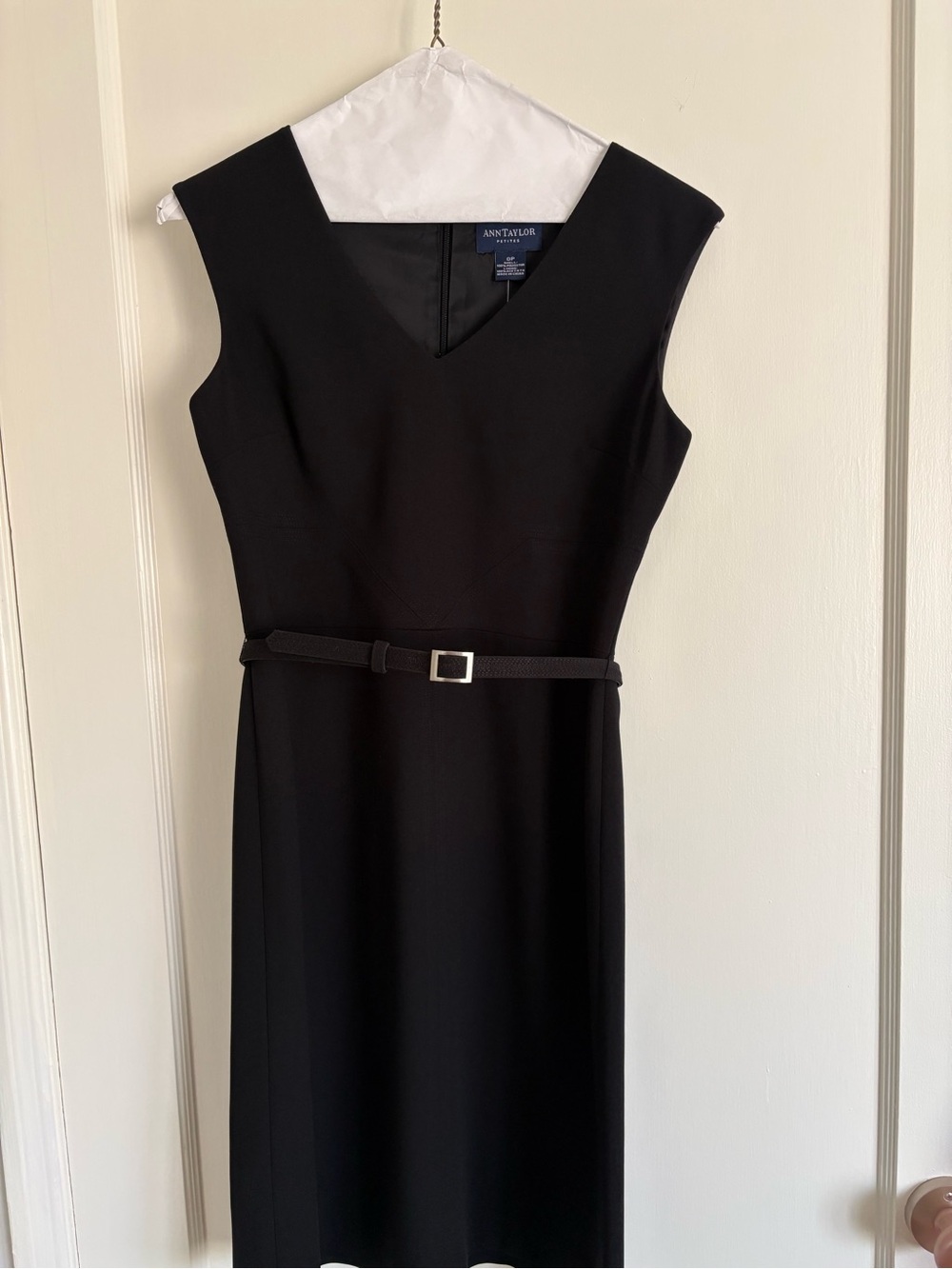 Ann Taylor Black V-Neck Sheath Dress with Belt.  Stitched detail above waist.